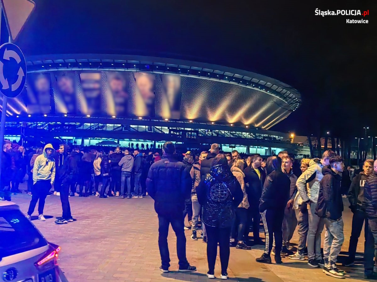 Katowiccy policjanci zabezpieczali imprezy masowe
