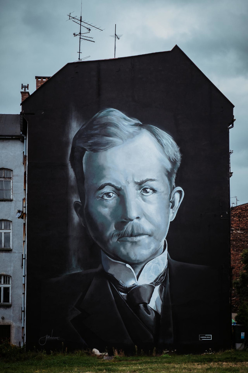 Wojciech Korfanty jako superbohater. Wystartowały zapisy do biegu Korfantego