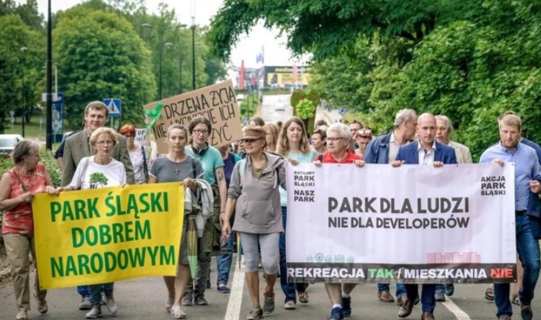 Radni poparli dewelopera w budowie osiedla przy Parku Śląskim. Społecznicy walczą dalej