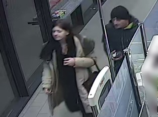 Chorzowscy policjanci poszukują sprawców kradzieży