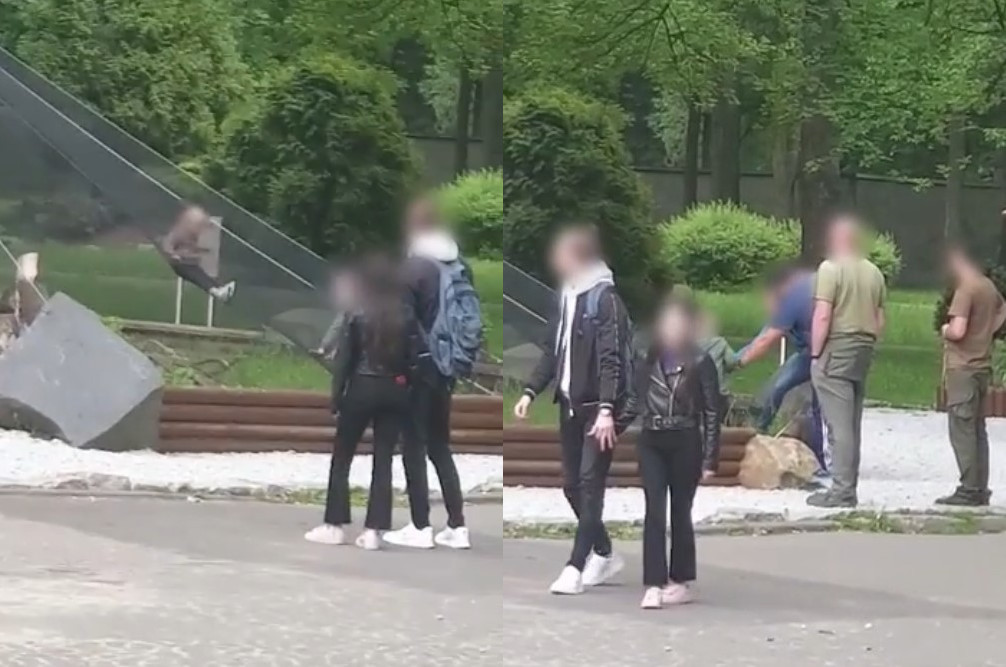 Skandaliczny incydent w zoo. Siatka nad wybiegiem żółwi zjeżdżalnią dla dzieci?