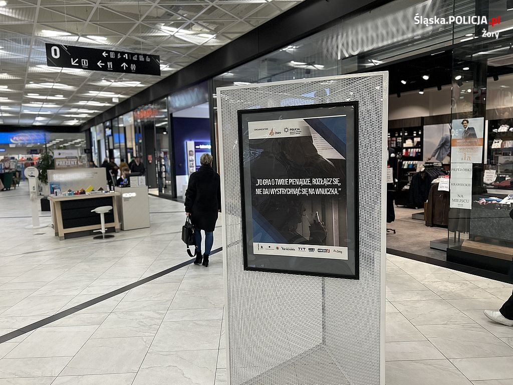 Dwie policyjne akcje, ale jeden cel - dbajmy o swoje bezpieczeństwo! / fot. KMP Żory 3