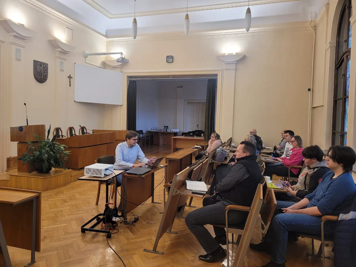 Organizacje pozarządowe wprawione w social mediach