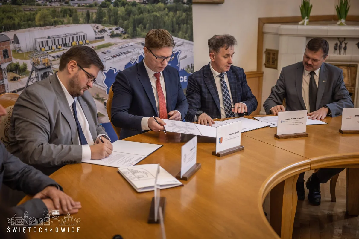 Świętochłowicki ZSTiZ rozpoczyna współpracę z firmą ArcelorMittal Poland S.A.