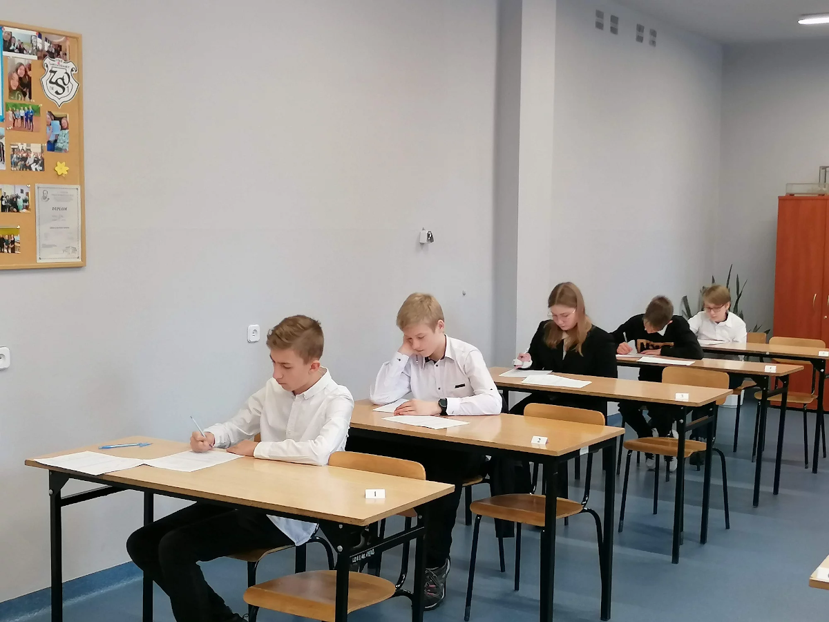 Finał Międzyszkolnego Interdyscyplinarnego Konkursu OMNIBUS 2023 w Świętochłowicach