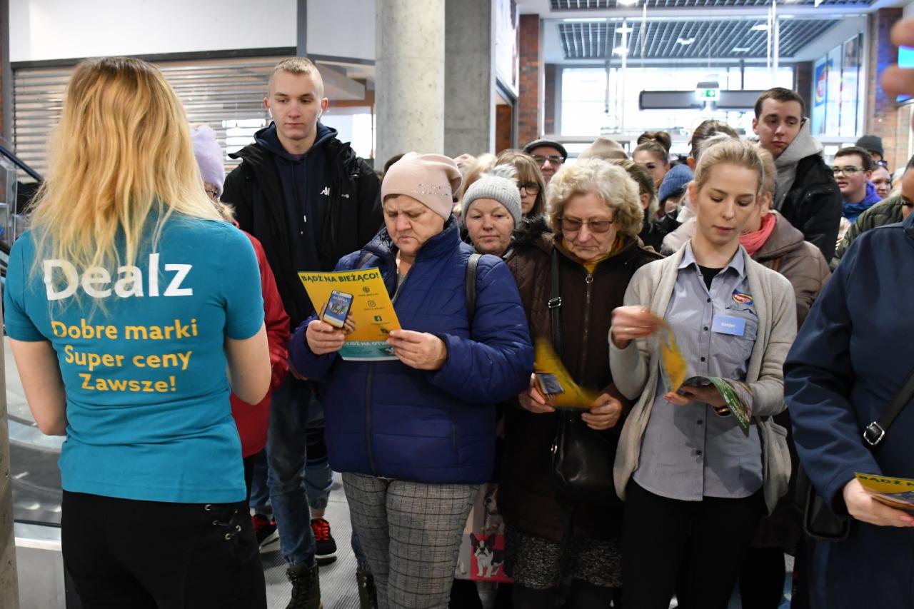 Otwarcie sklepu Dealz w Zabrzu 5