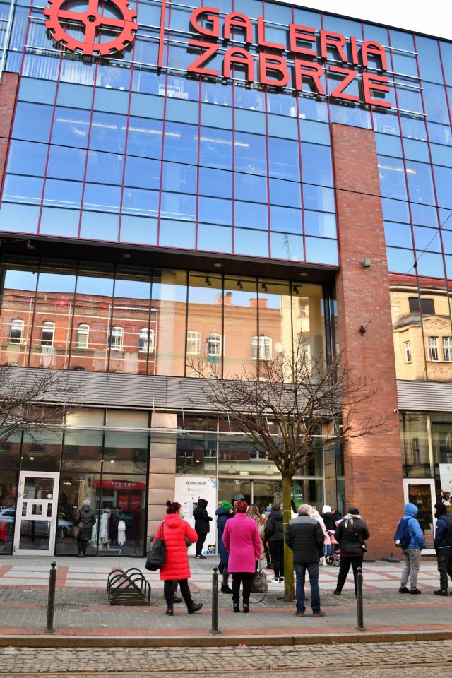 Otwarcie sklepu Dealz w Zabrzu 9