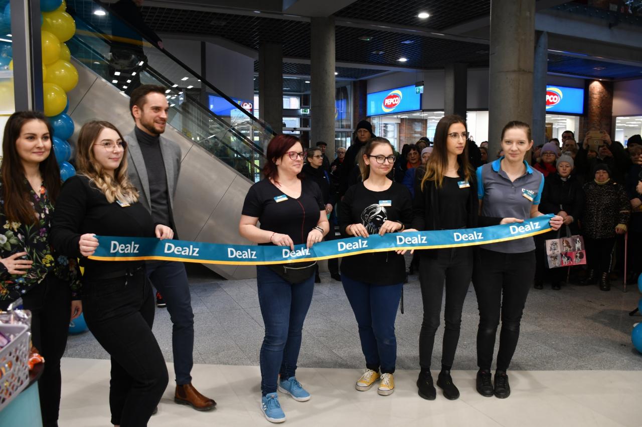 Otwarcie sklepu Dealz w Zabrzu 12
