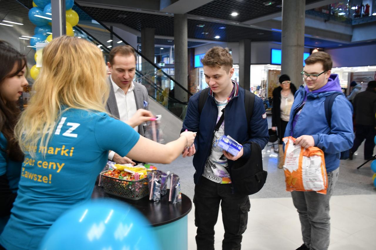 Otwarcie sklepu Dealz w Zabrzu 37