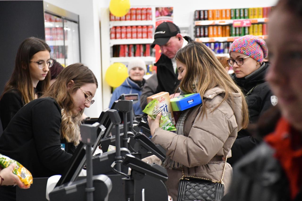 Otwarcie sklepu Dealz w Zabrzu 43