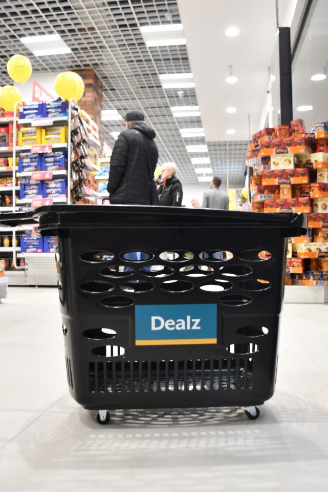 Otwarcie sklepu Dealz w Zabrzu 44