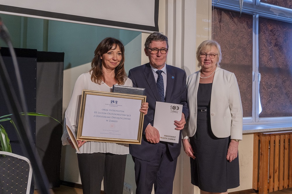 Śląski Uniwersytet Medyczny podpisał porozumienie z zabrzańską "Trójką"