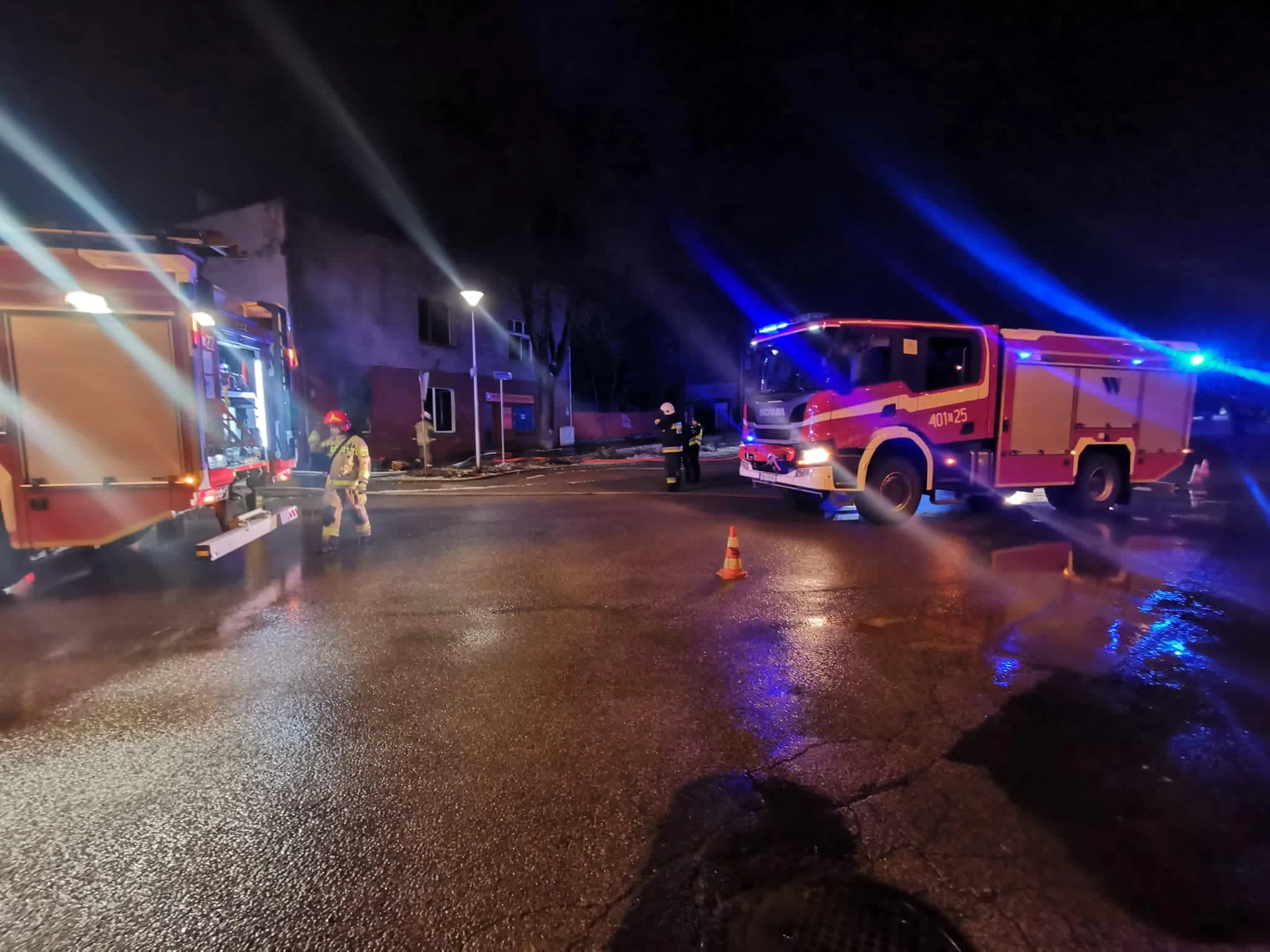 Czeladź: Strażacy natrafili na zwęglone zwłoki kobiety