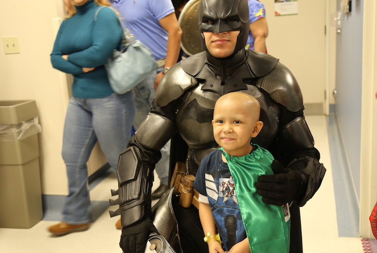 Ruda Śląska na własnego superbohatera! Poznajcie Rudzkiego Batmana!