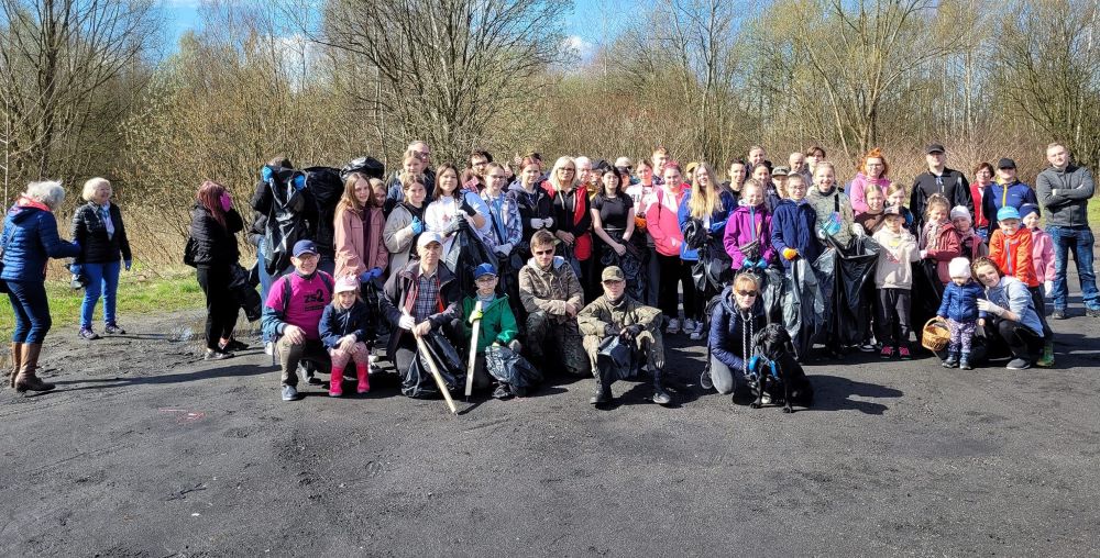 Wiosenne sprzątanie Bykowiny. Zebrano 140 dużych worków śmieci!