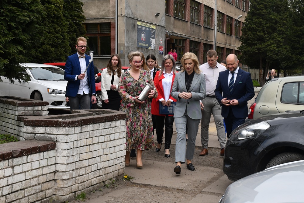 Wmurowanie Kapsuły Czasu w SP 17 39