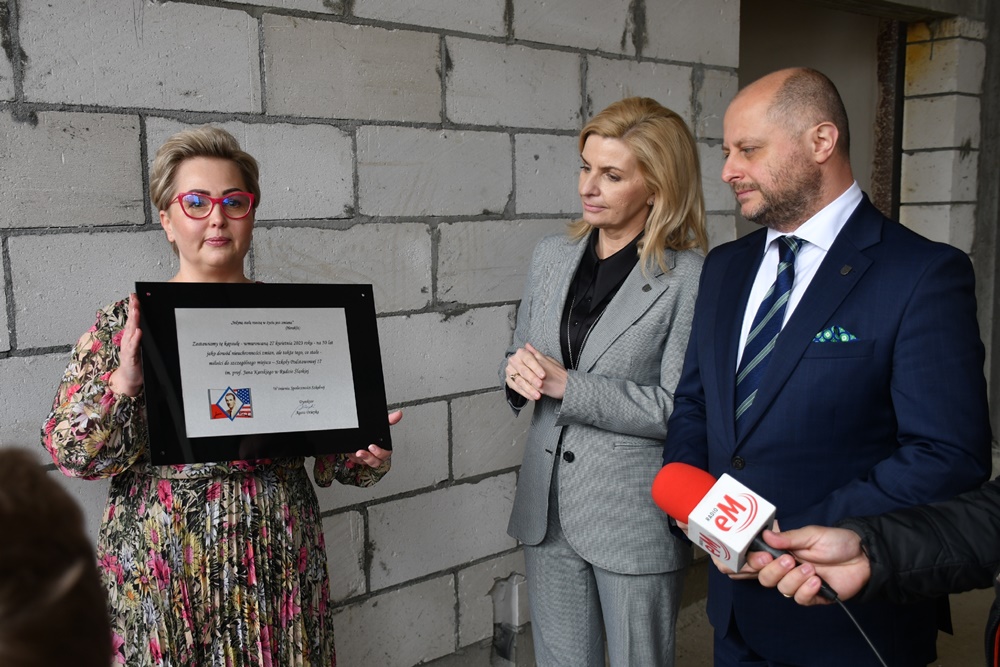 Wmurowanie Kapsuły Czasu w SP 17 45