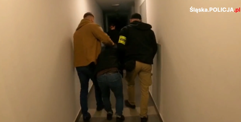 Tychy: Policjanci zatrzymali sprawców napadu na właściciela kantoru!