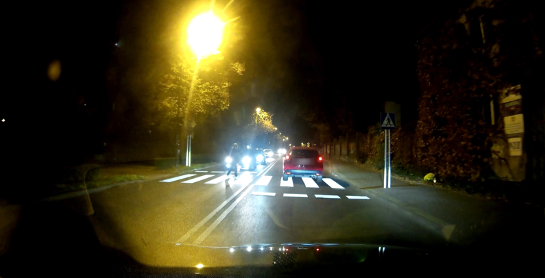 68-letnia mieszkanka Rybnika naraziła bezpieczeństwo pieszego. Została surowo ukarana!