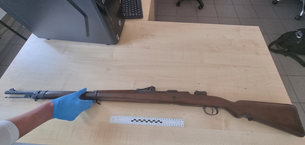 Kryminalni z Rybnika przejęli nielegalną broń i amunicję!