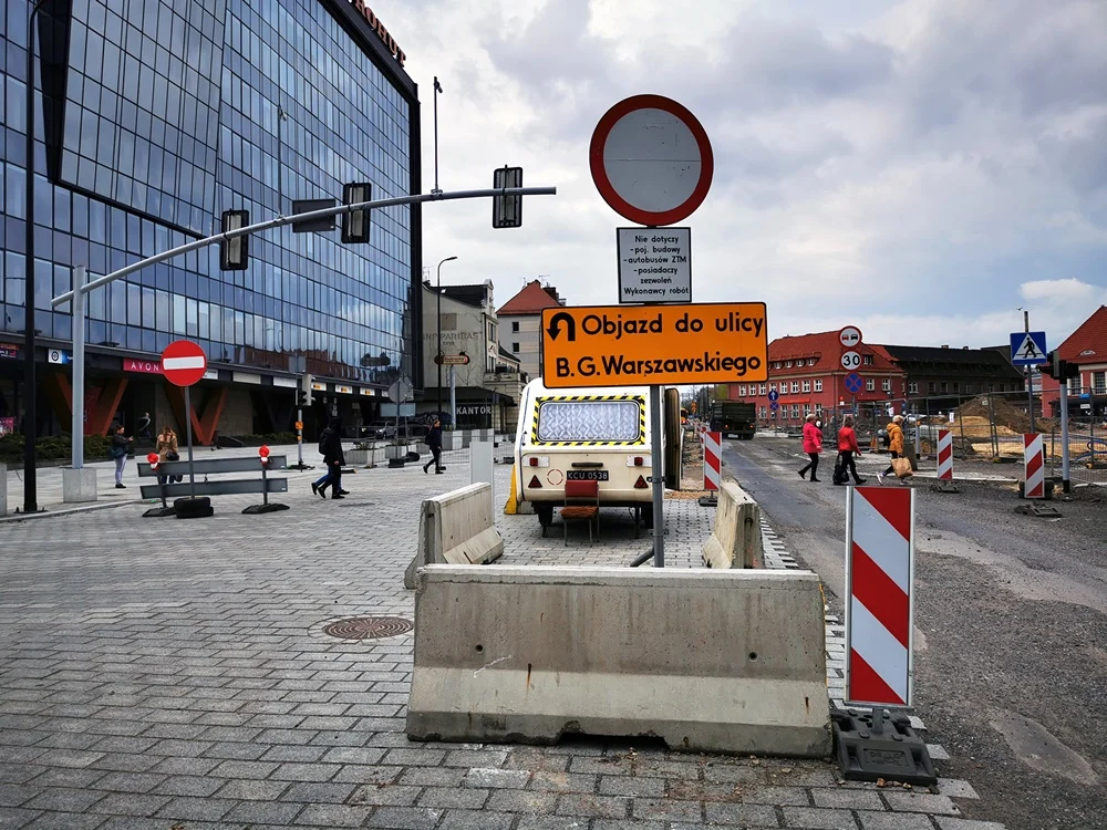 Gliwice: Fragment ul. Bohaterów Getta Warszawskiego zamknięty