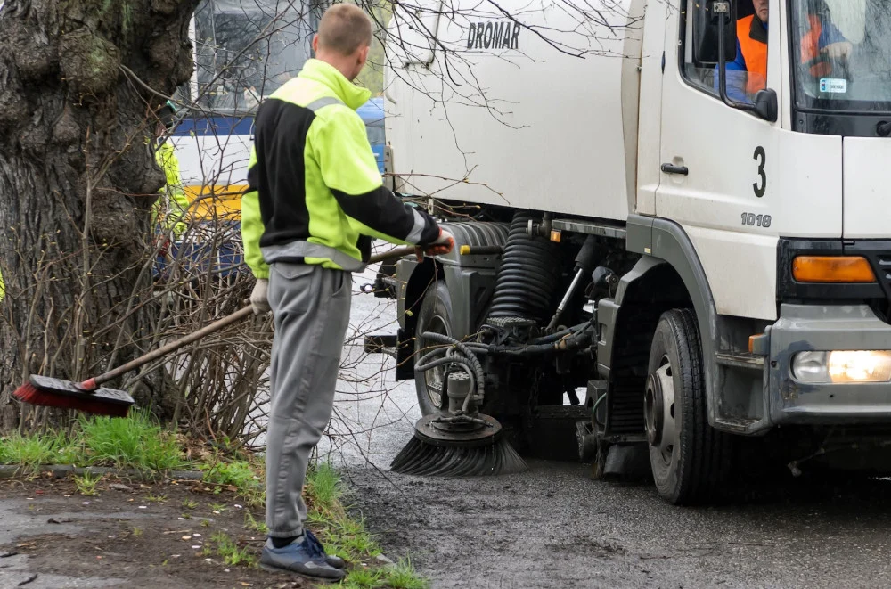 Bytom: Zakończyły się pozimowe porządki na ulicach miasta
