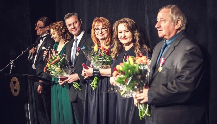 Prezydent RP odznaczył aktorów Teatru Zagłębia w Sosnowcu!