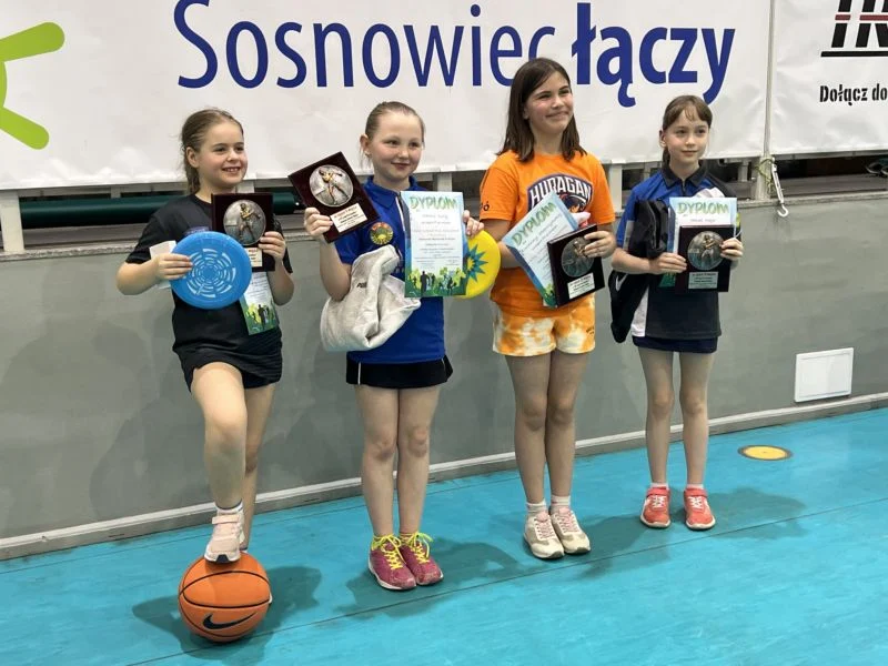 Sosnowiczanki zajęły czołowe miejsca w XXX GP Sosnowca w tenisie stołowym!