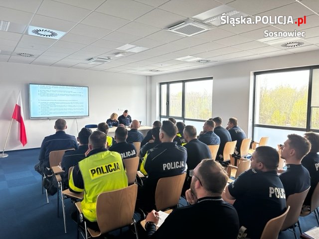 Sosnowieccy policjanci brali udział w konkursie. Jakie konkurencje muszą pokonać?