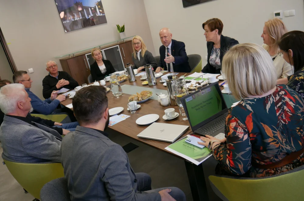 Mikołów: Wiosenne posiedzenie Powiatowej Rady Rynku Pracy