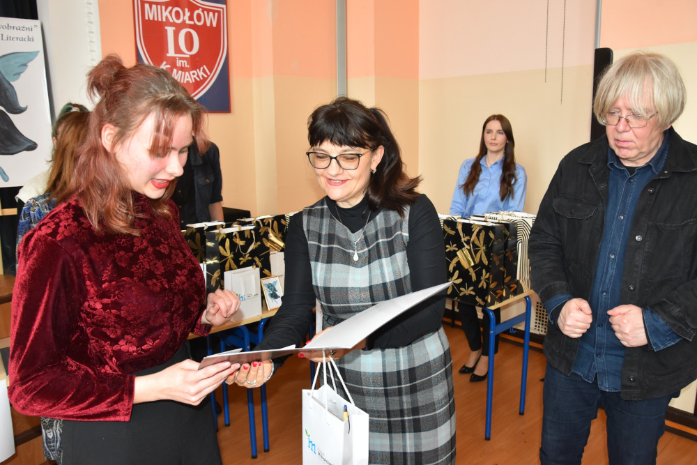 Mikołów: Za nami kolejna edycja "Na skrzydłach wyobraźni". Wybrano laureatów konkursu