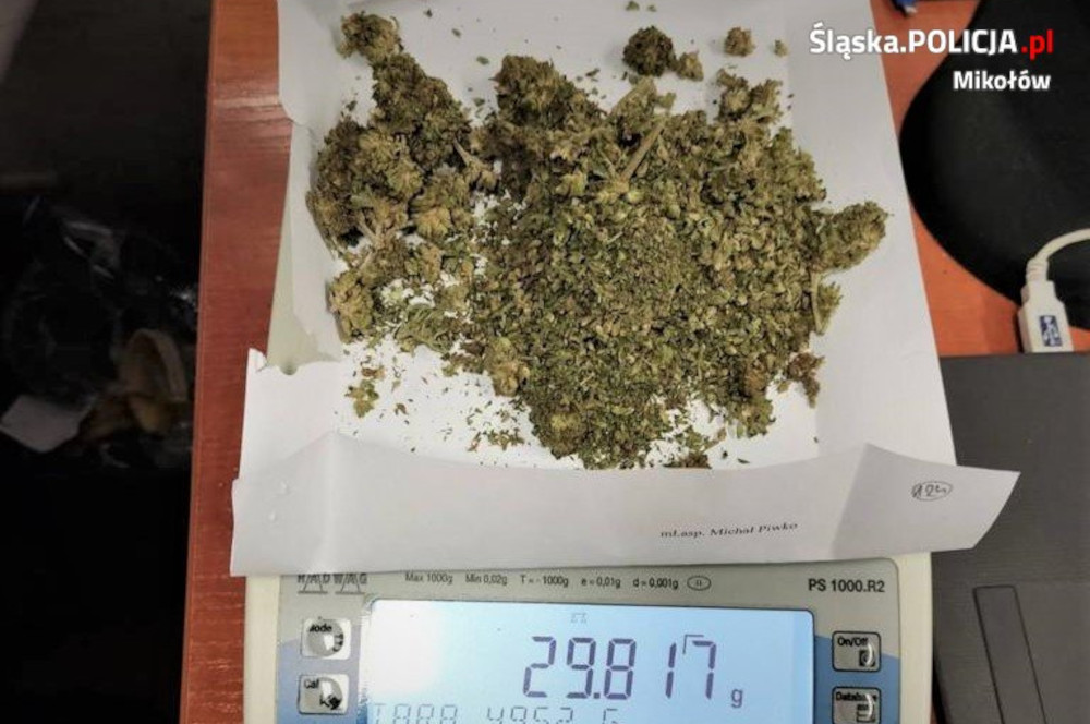 Celne trafienie mikołowskich mundurowych. Marihuana i haszysz ściągnięte z rynku