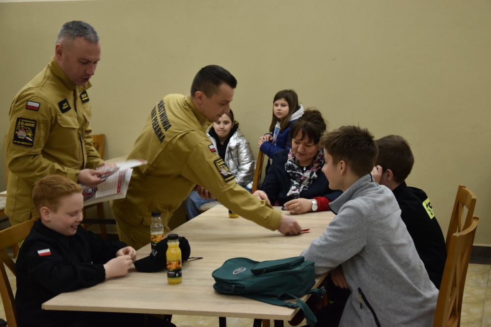 Mikołów: Powiatowy Turniej Wiedzy Pożarniczej „Młodzież Zapobiega Pożarom”