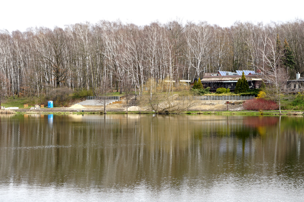 Katowice: Ruszyły prace w Dolinie Trzech Stawów. Krąg taneczny rozebrany