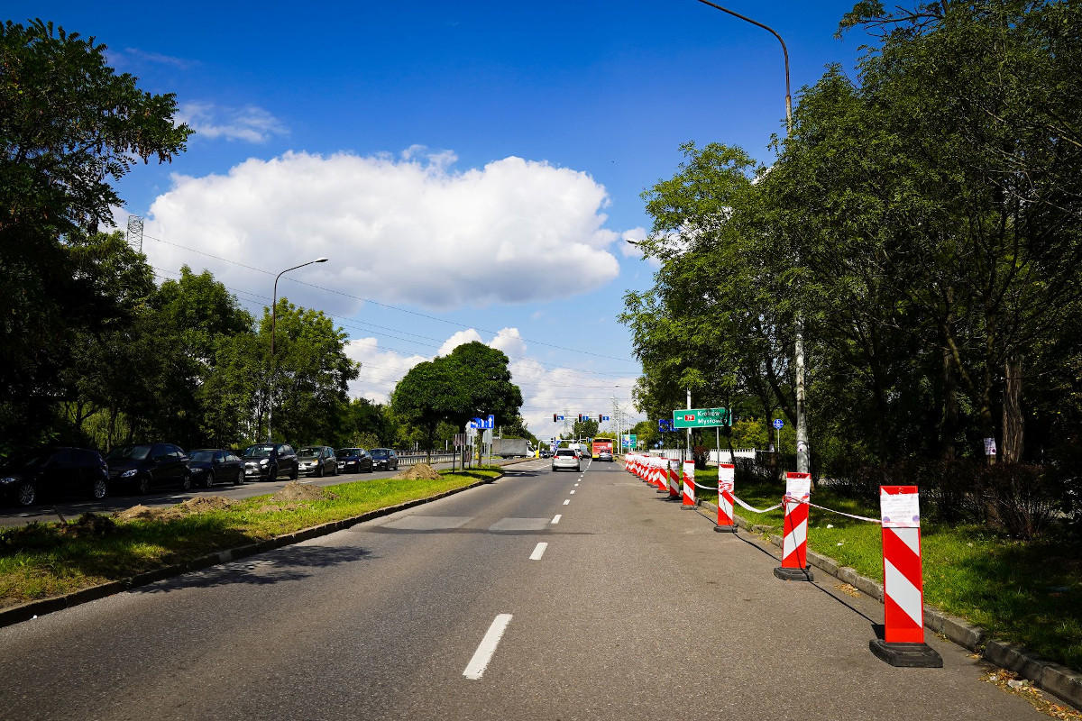 Tymczasowa organizacja ruchu na ulicy Bohaterów Monte Cassino w Katowicach