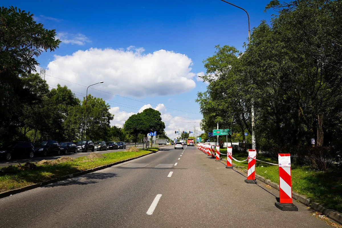 Tymczasowa organizacja ruchu na ulicy Bohaterów Monte Cassino w Katowicach