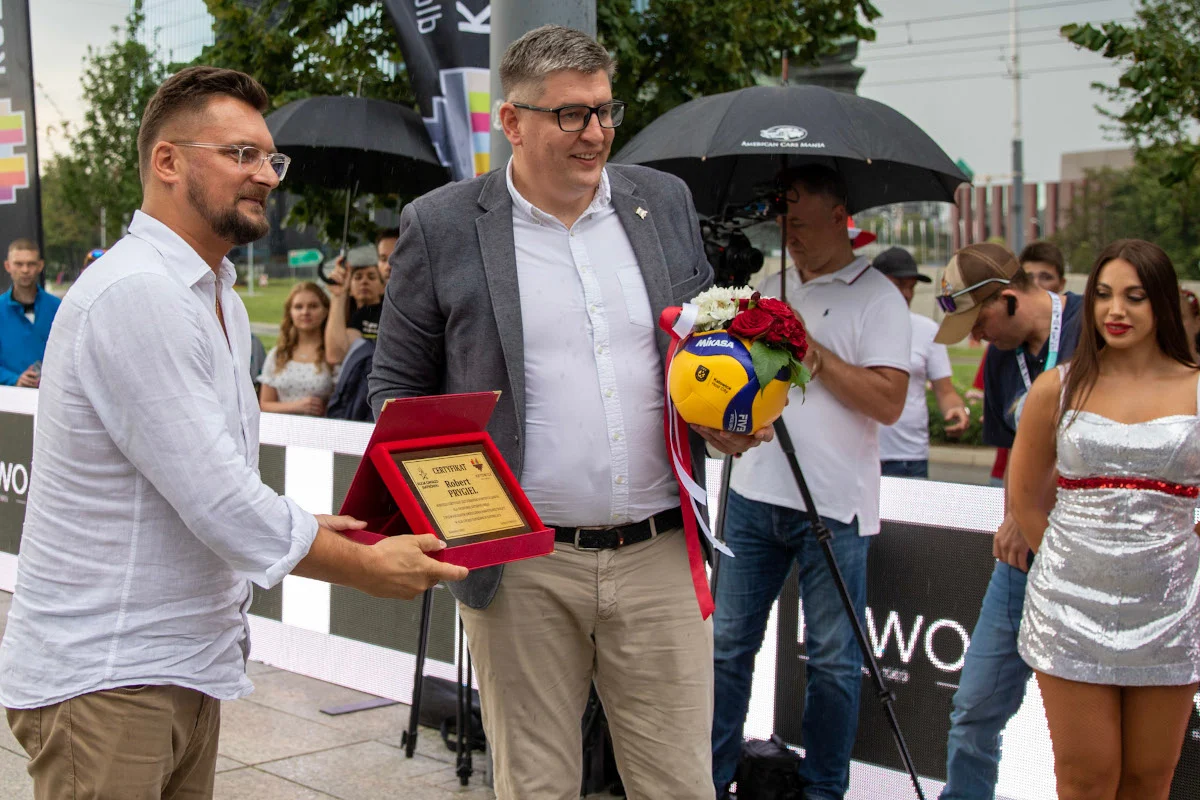 Kolejni wielcy siatkarze odcisną swoje dłonie w Katowicach