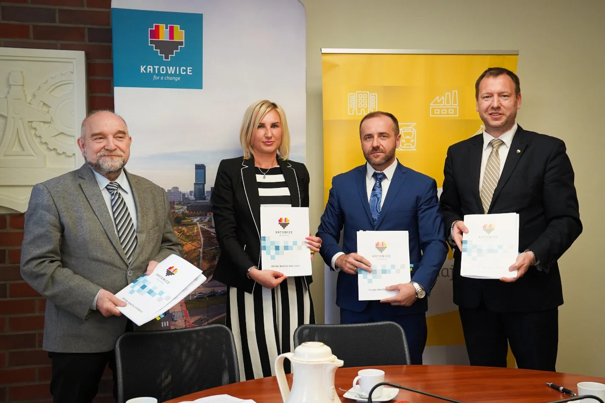 Katowice podpisały umowę na 6 drogowych inwestycji o wartości 148 mln zł