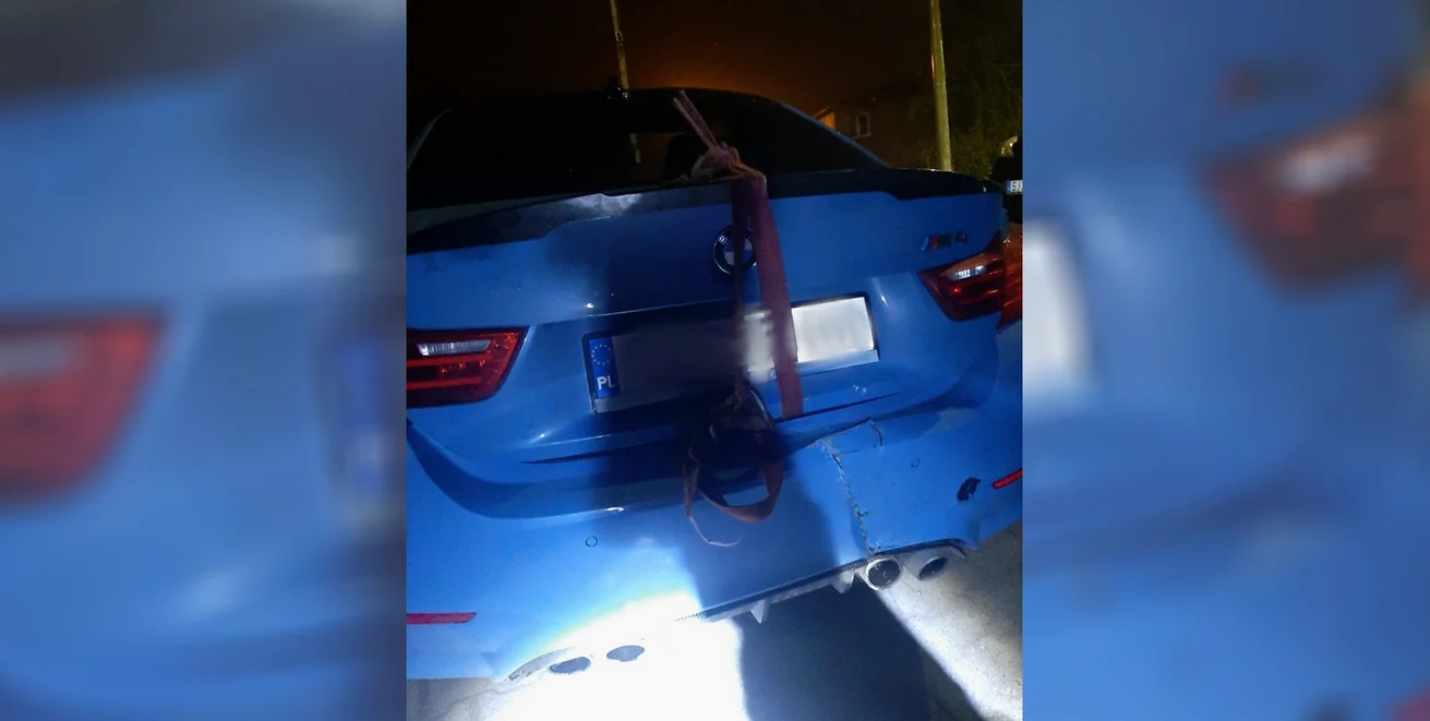 Nocna kolizja w Żorach. 35-latek utracił panowanie nad pojazdem i uderzył w słup