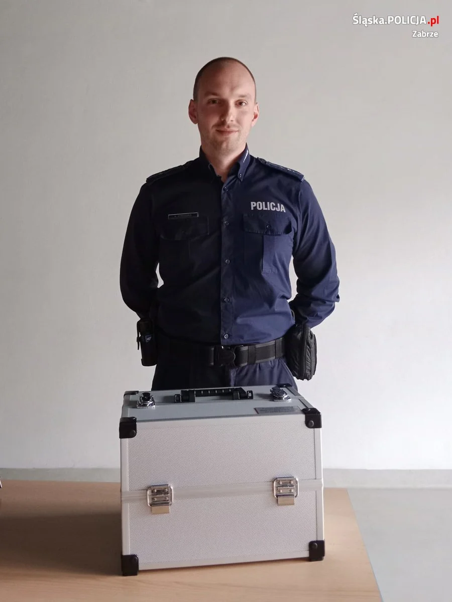 Policjanci zorganizowali profilaktyczne szkolenie dla pracowników MOPR