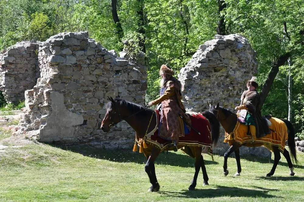 Kolejne wydarzenie historyczne na ruinach Zamku Rudzkiego. Usłyszymy o dawnych Słowianach