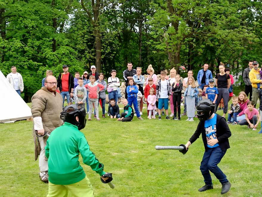 Słowianie na zamku rudzkim 20