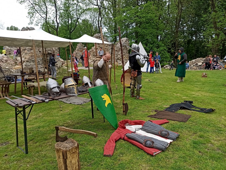 Słowianie na zamku rudzkim 28