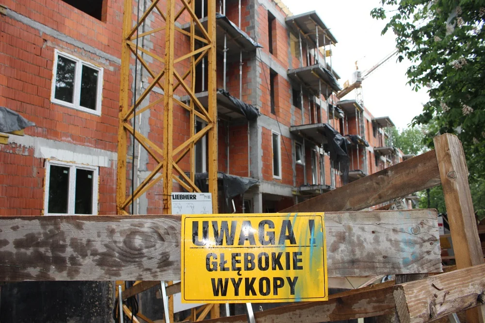 Ruda Śląska: Budowa mieszkań na wynajem przy ul. Tomanka w Orzegowie postępuje