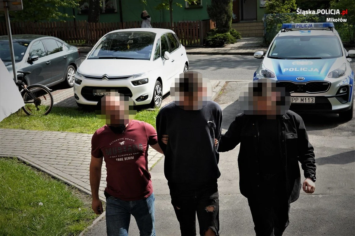 Mikołów: Zaatakował Ukraińca, a potem rzucił się na policjantów. 21-latek zatrzymany