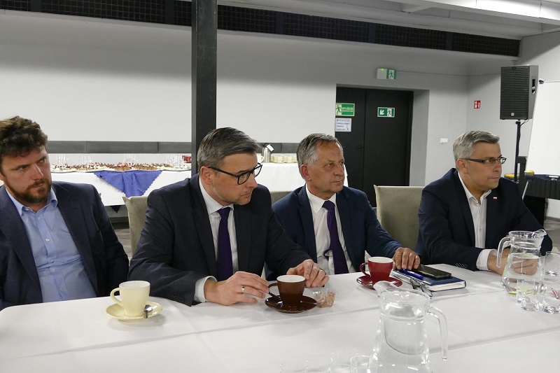 Pyskowice: Samorządowcy i działacze społeczni z powiatu rozmawiali o współpracy