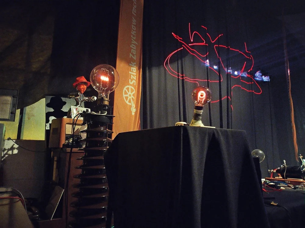 XIX edycja Święta Światła w Muzeum Energetyki za nami. Zobacz, co się działo!