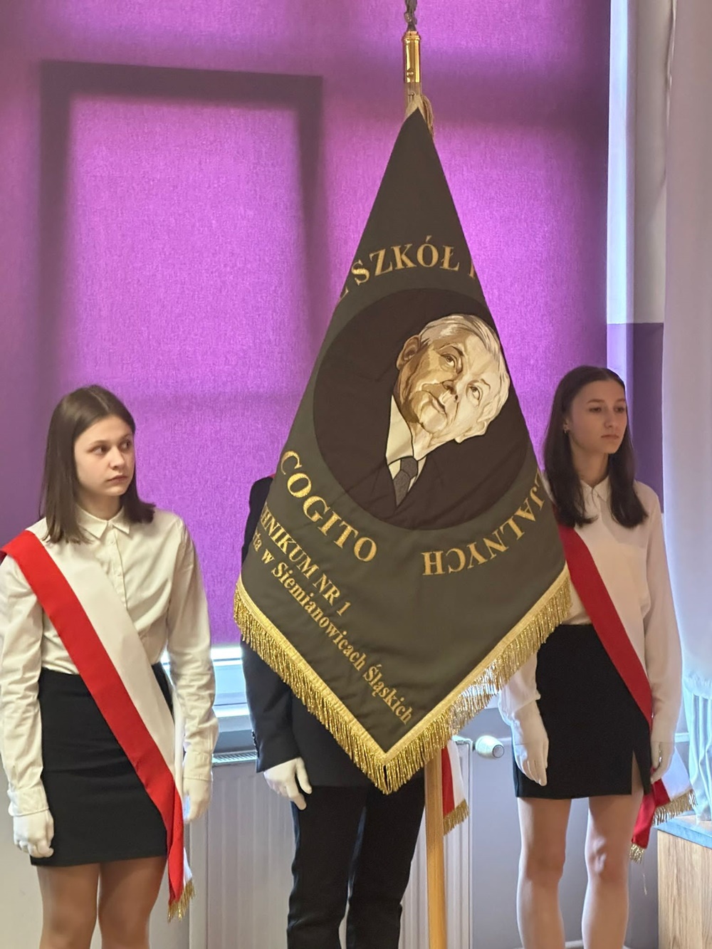 Cogito w Siemianowicach Śląskich pożegnał swoich absolwentów