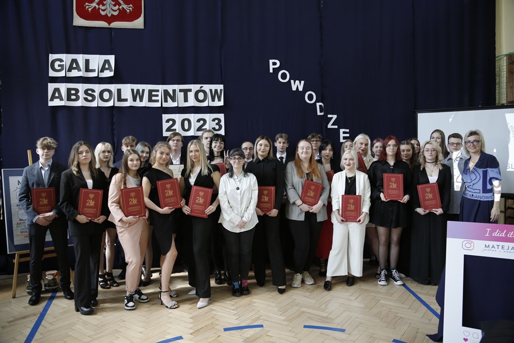 Siemianowice Śląskie: Mateja żegna klasy czwarte!