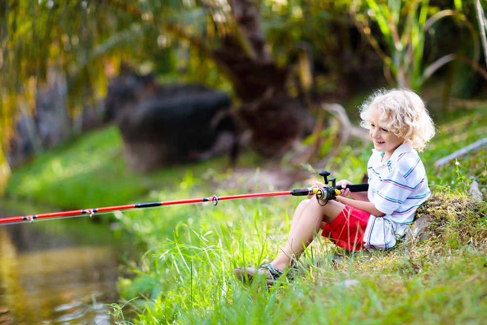 Dzień Dziecka nad Rzęsą. Zawody wędkarskie dla dzieci w Siemianowicach Śląskich
